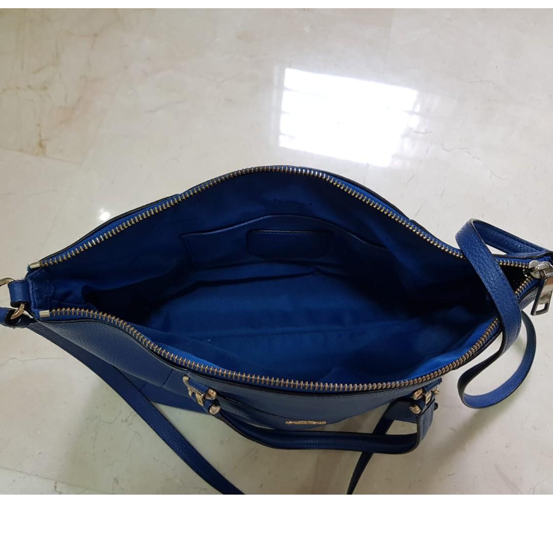 coach blue sling bag