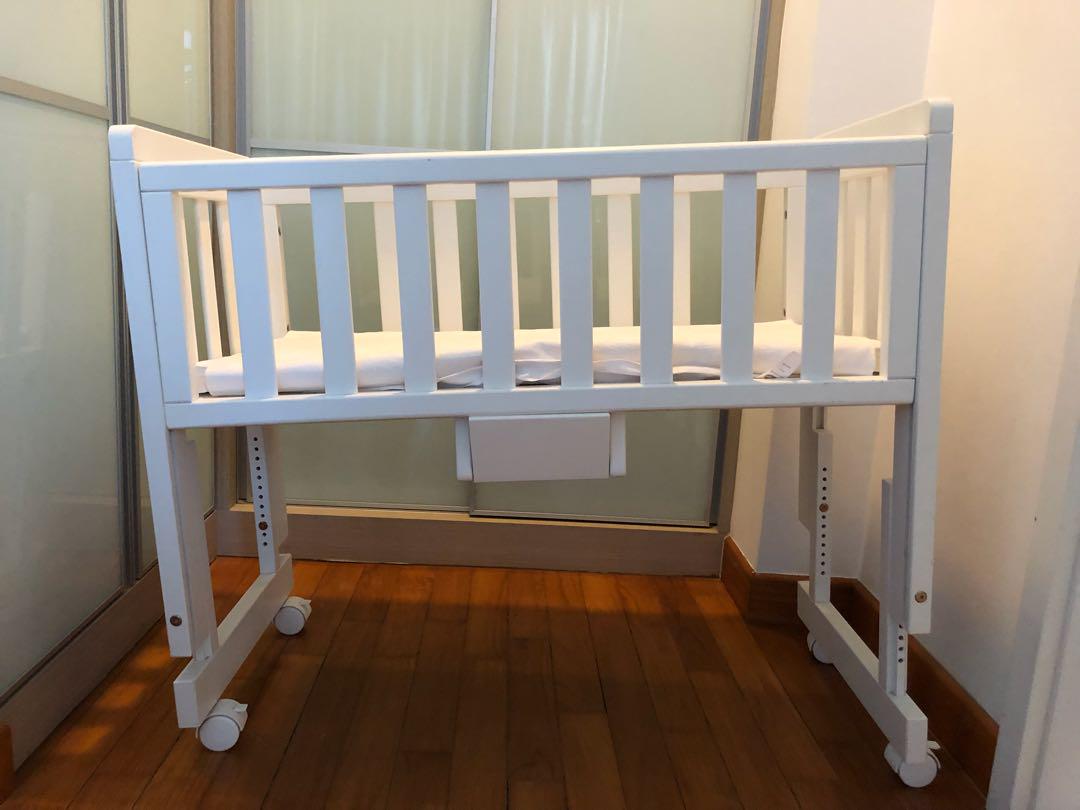 Crib With Sliding Side For Side Bed Set Up Babies Kids Cots