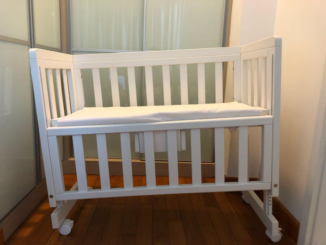 Crib With Sliding Side For Side Bed Set Up Babies Kids Cots