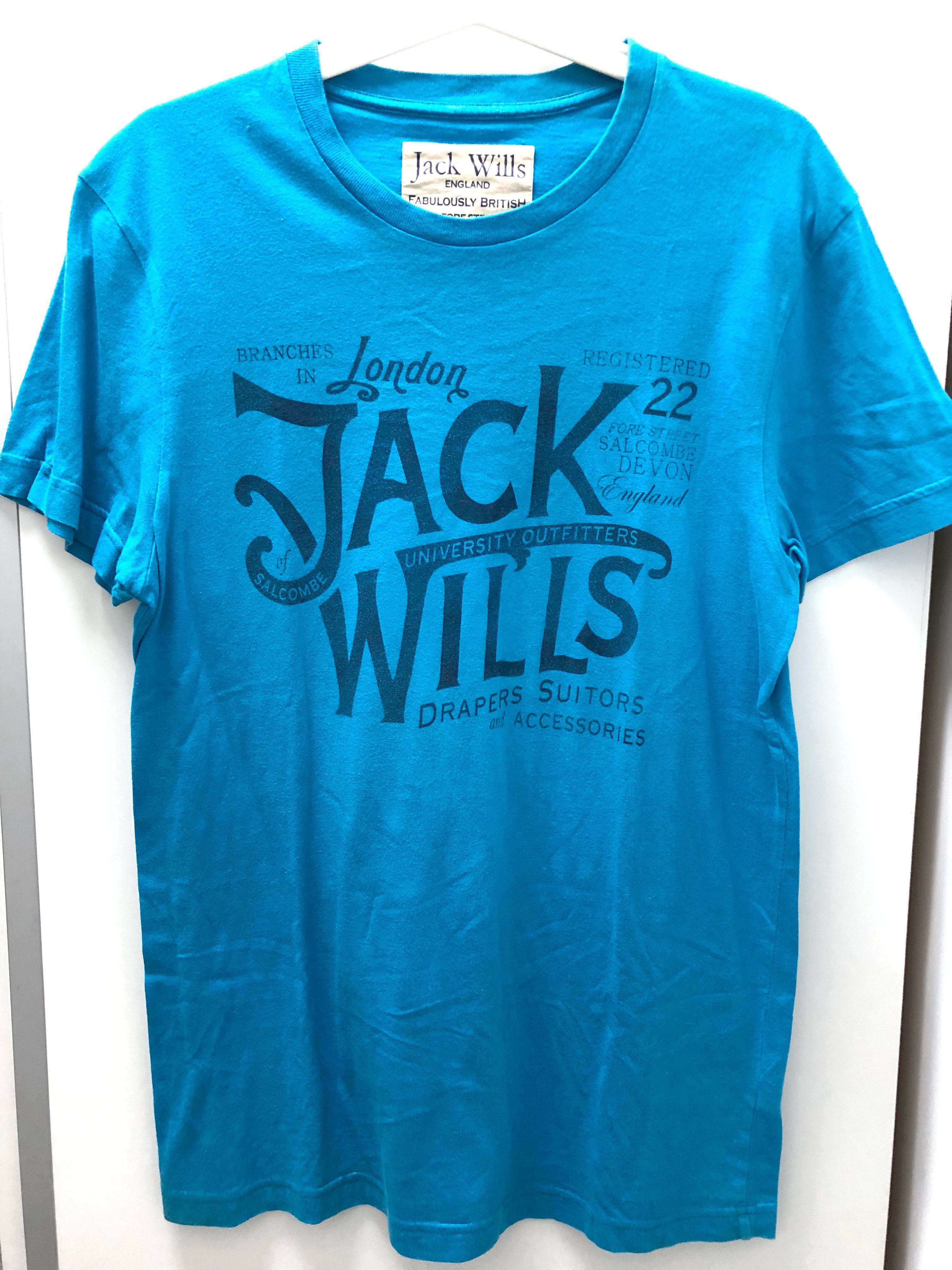 sky blue t shirt