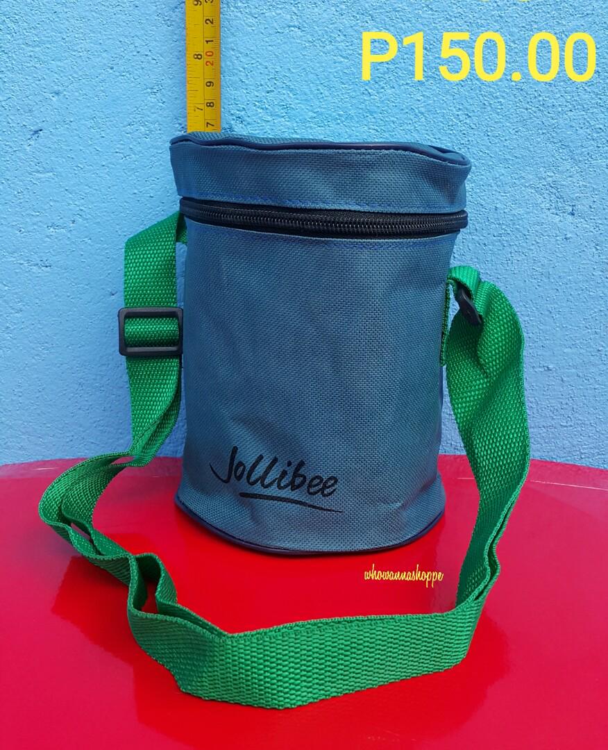 Jollibee Lunch Bag (Category: Character Goods) located in Mabalacat. Submitted by whowannashoppe (Listing ID 185192368, Image 2). Description: Jollibee Lunch Bag ✔ legit Jollibee merchandise. ✔ new (inalis ko lang sa plastic for picture taking) ✔ Available in 2 colors..