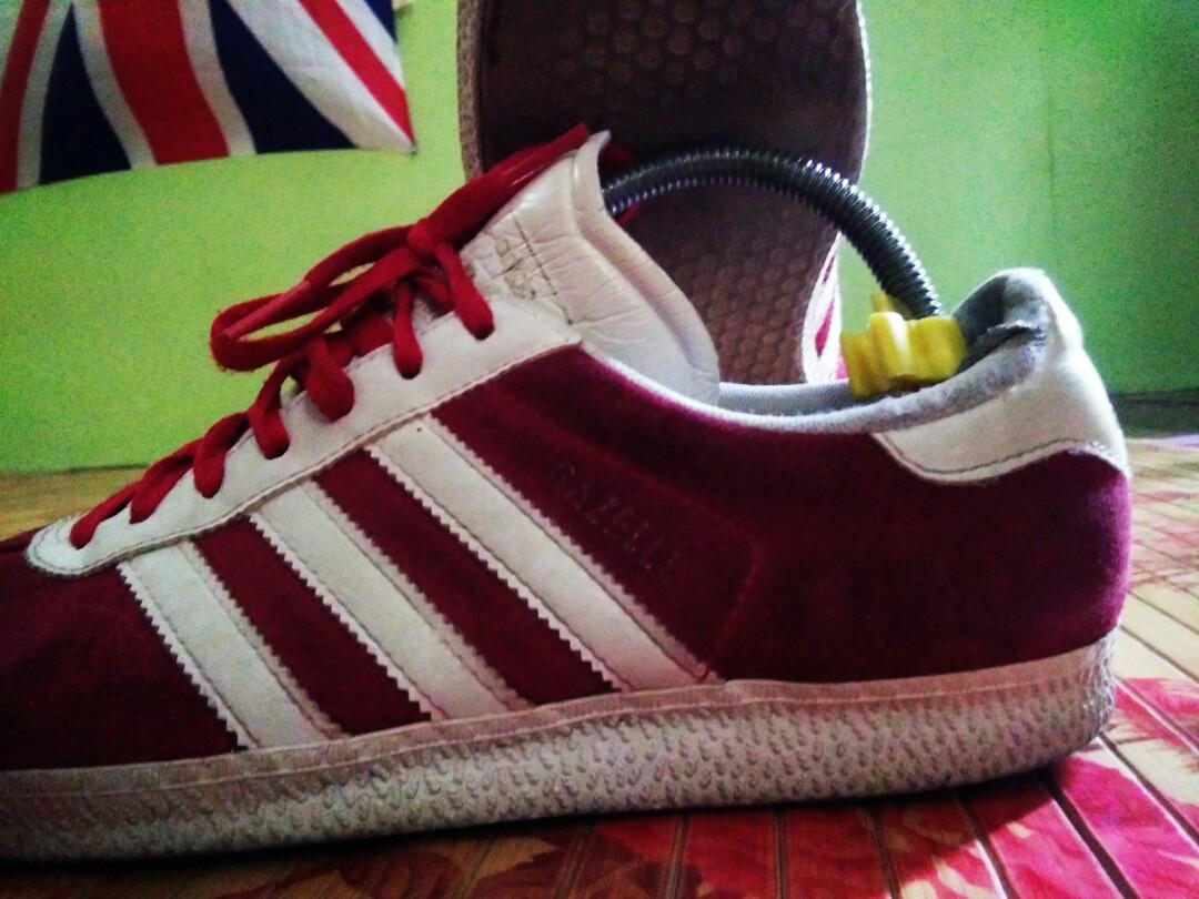 Kasut adidas gazelle kulit babi 2025