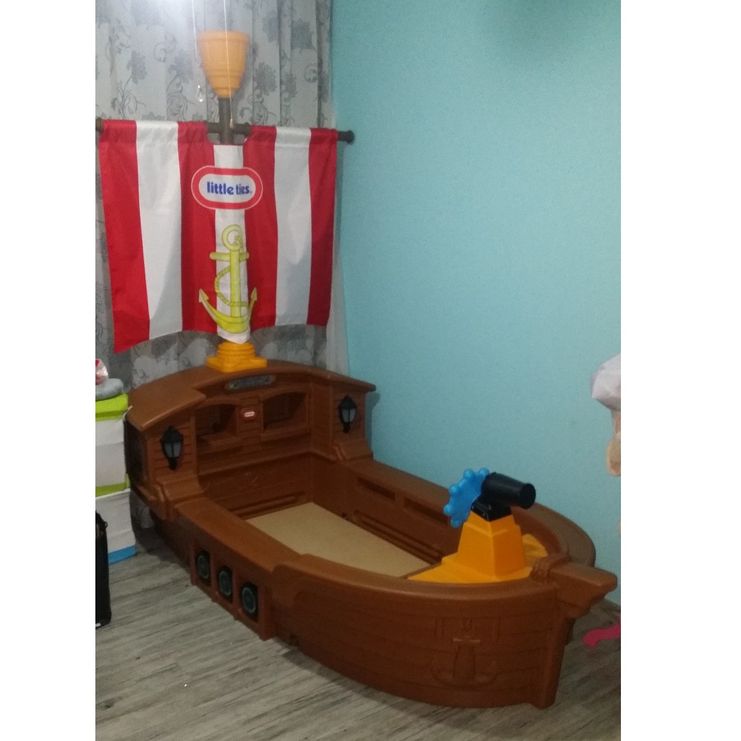 Little tikes ship sales bed