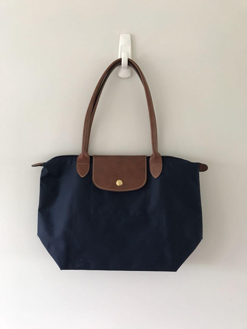 longchamp le pliage navy medium