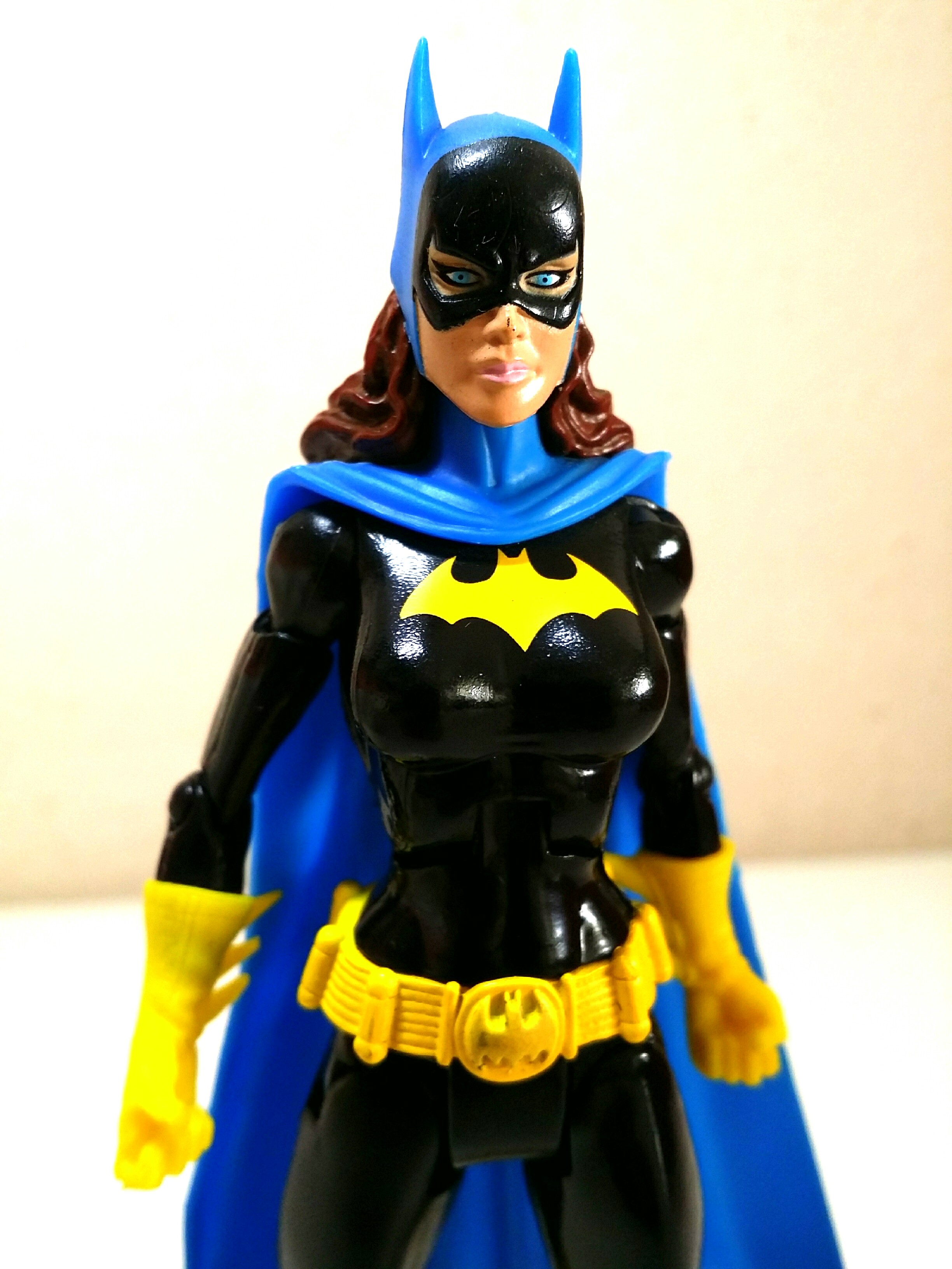 Mattel Batman Legacy Edition Batgirl * Rare & Hard to Find * (Good