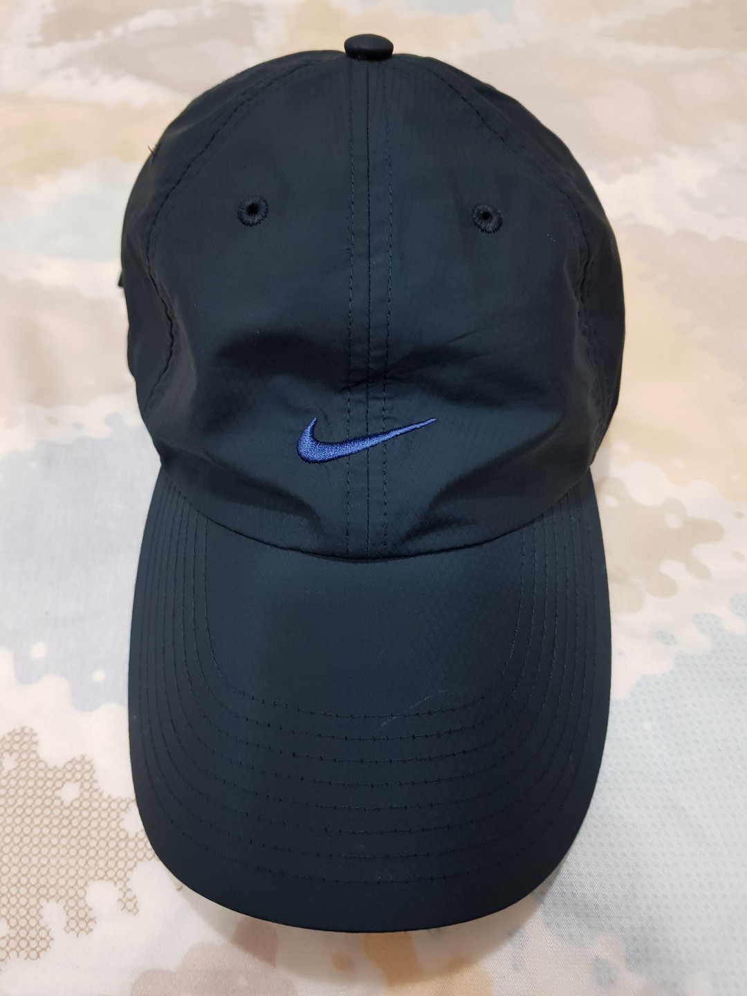 nike clima fit cap