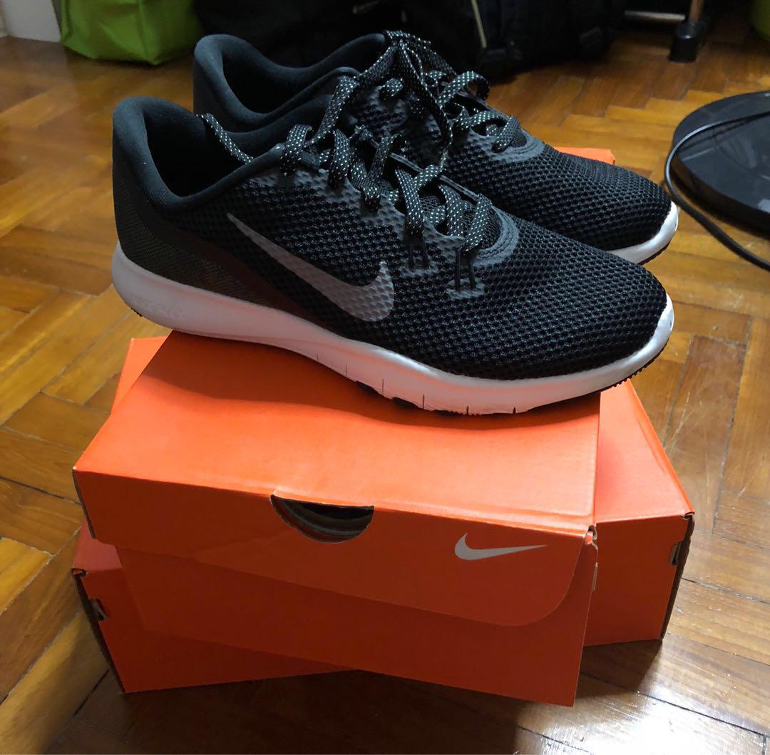 W nike flex trainer 7 mtlc outlet