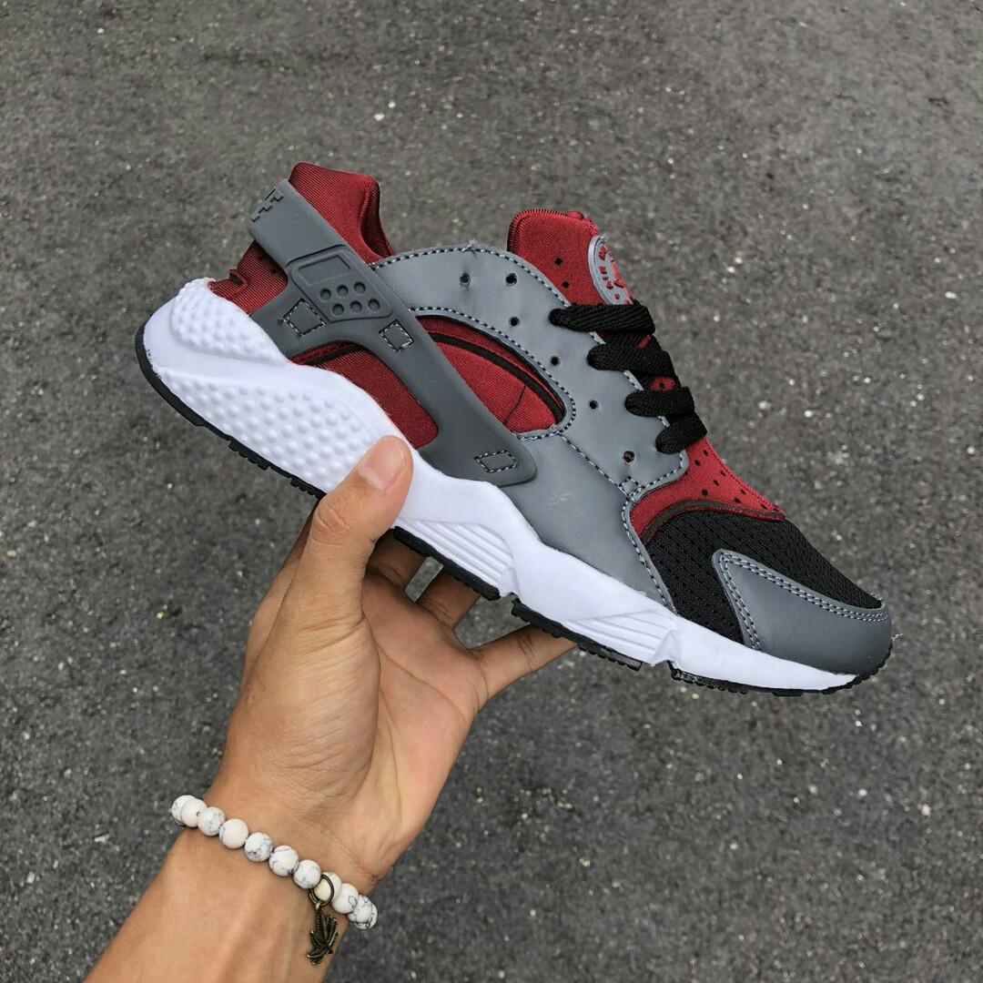 nike huarache marron