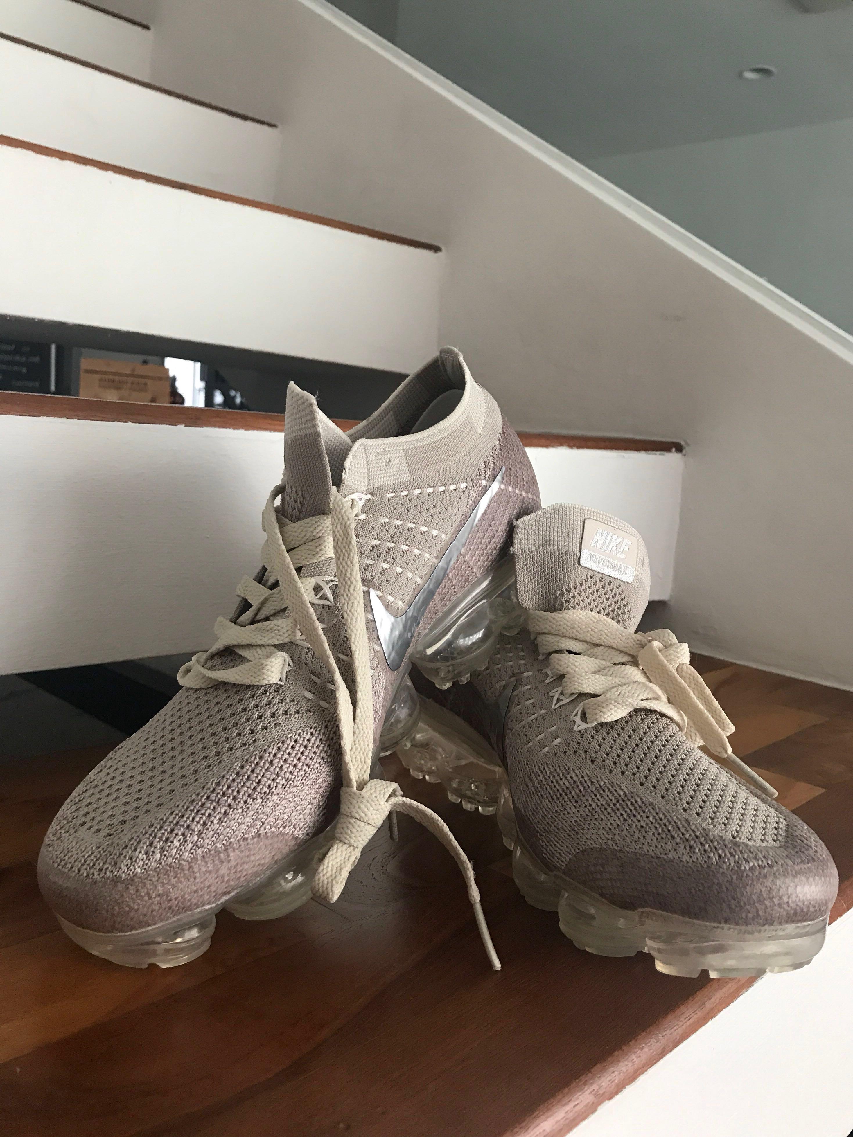 Air vapormax flyknit women's running shoes clearance