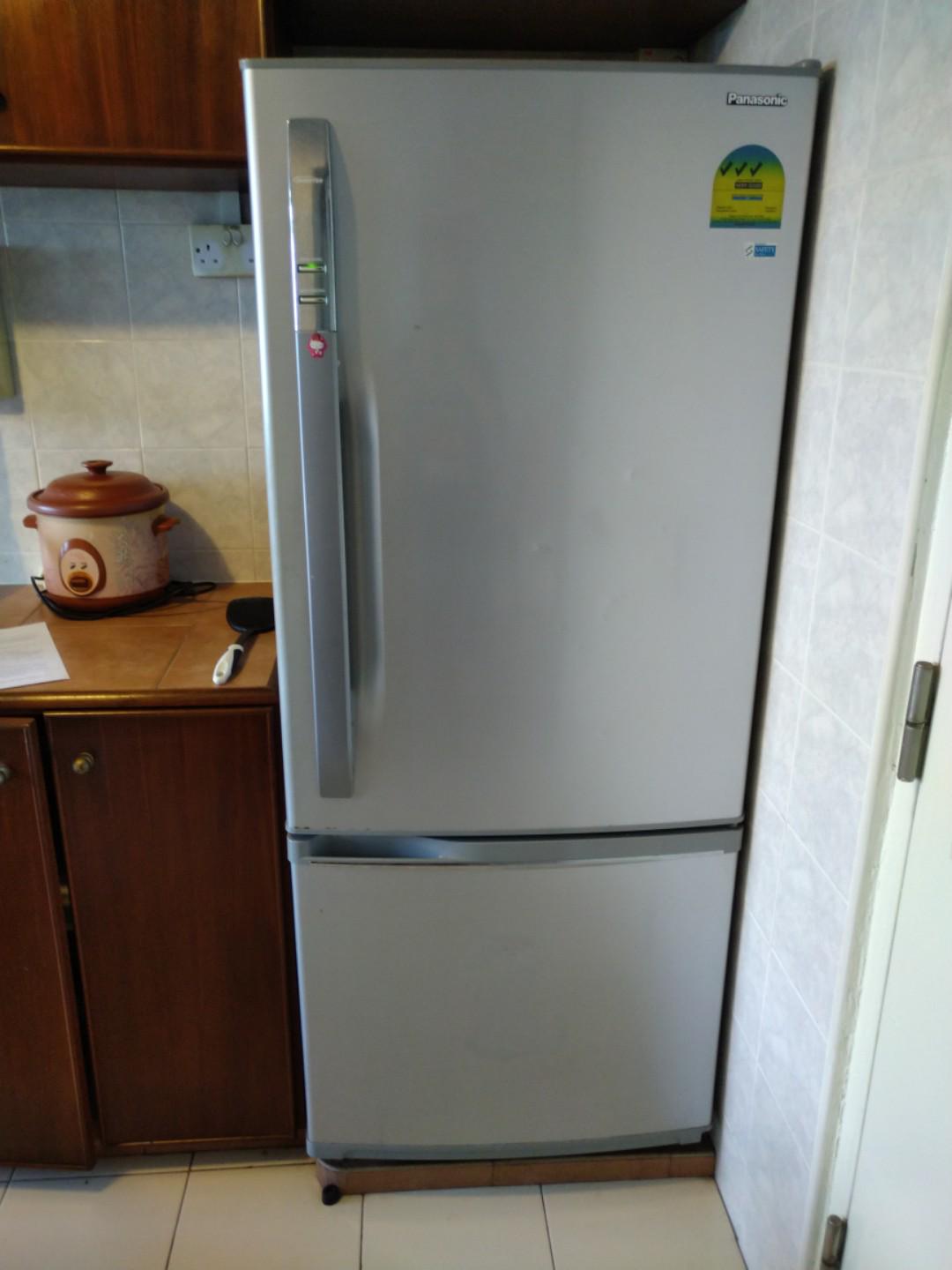 Panasonic 2 Door Inverter Fridge Model Nr B363v Home Appliances Kitchenware On Carousell