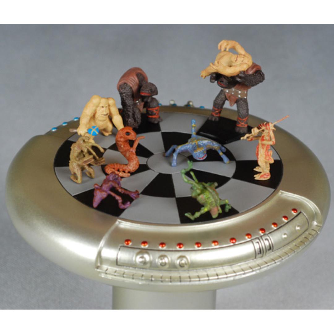 Rare Sideshow Collectibles Exclusive Star Wars 1 6 Scale Dejarik Holochess Set Expansion Pack from Episode IV A New Hope