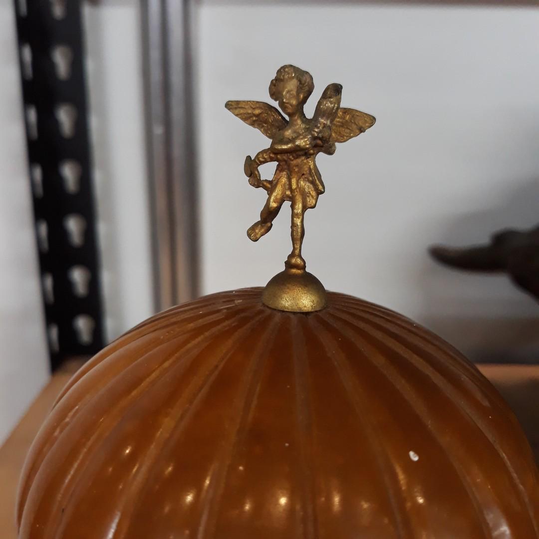Alabaster Religious Container (Category: Religious Items) located in Quezon City. Submitted by lobaman (Listing ID 185553134, Image 2). Description: A vintage religious container.