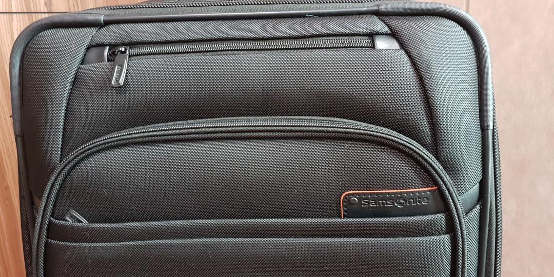 Samsonite pro 4 dlx expandable spinner 21 hot sale