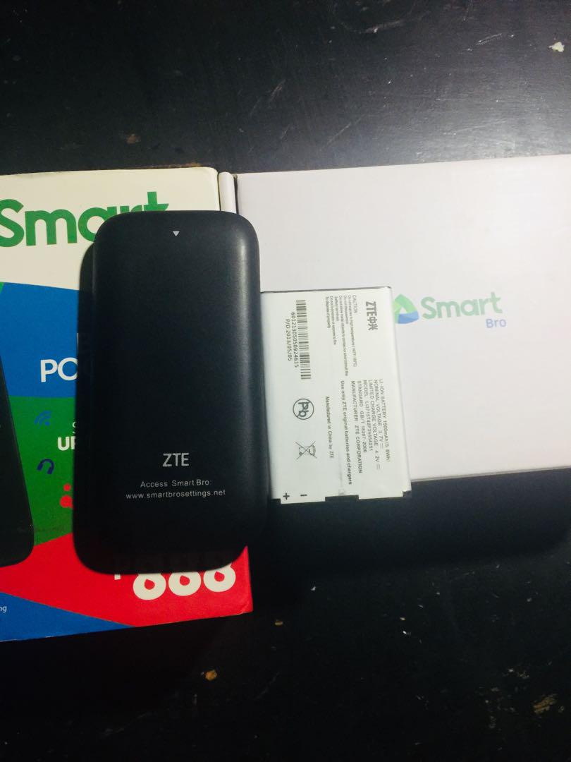 Smart Bro Pocket Wifi w/ extra battery up to 12mbps, Computers & Tech