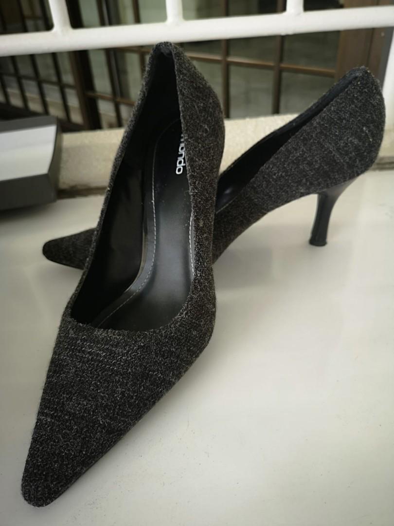 stylish high heel shoes