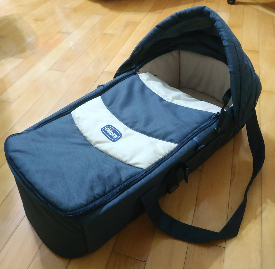 chicco baby carry cot