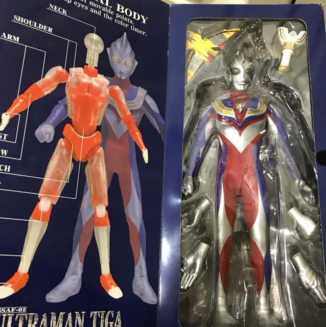 ultraman figure bandai
