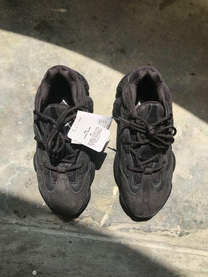 Sneakersnstuff yeezy 500 hotsell