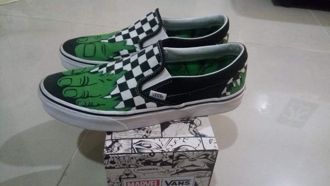 VANS x MARVEL slip on HULK Men s Fashion Footwear Sneakers on