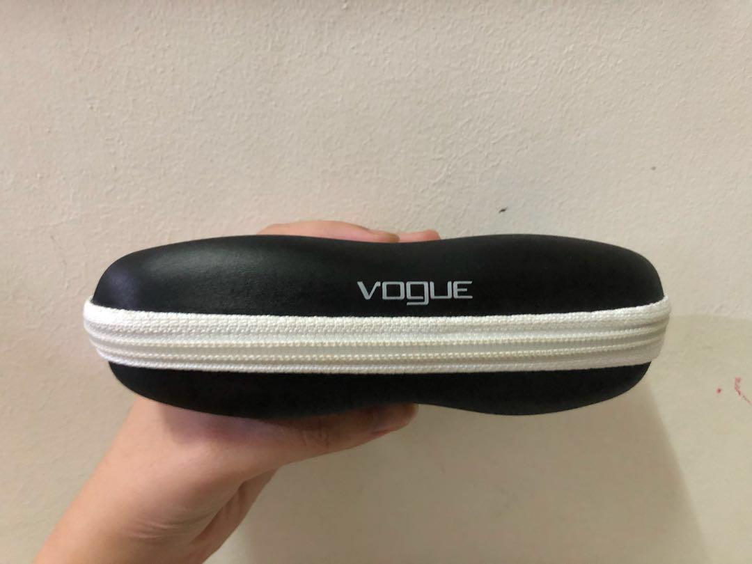 VOGUE Specs (BRAND NEW Eyeglasses frame) (Category: Looking For) located in Manila. Submitted by andiclutters (Listing ID 183620230, Image 2). Description: RFS: This was given to me by my dad as a pasalubong from abroad. However, it does not suit my current style..