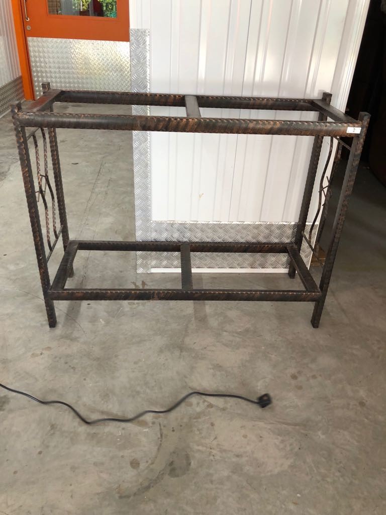 Wrought iron sales fish tank stand