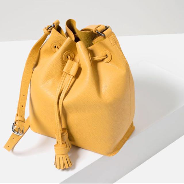 Mustard bag online zara