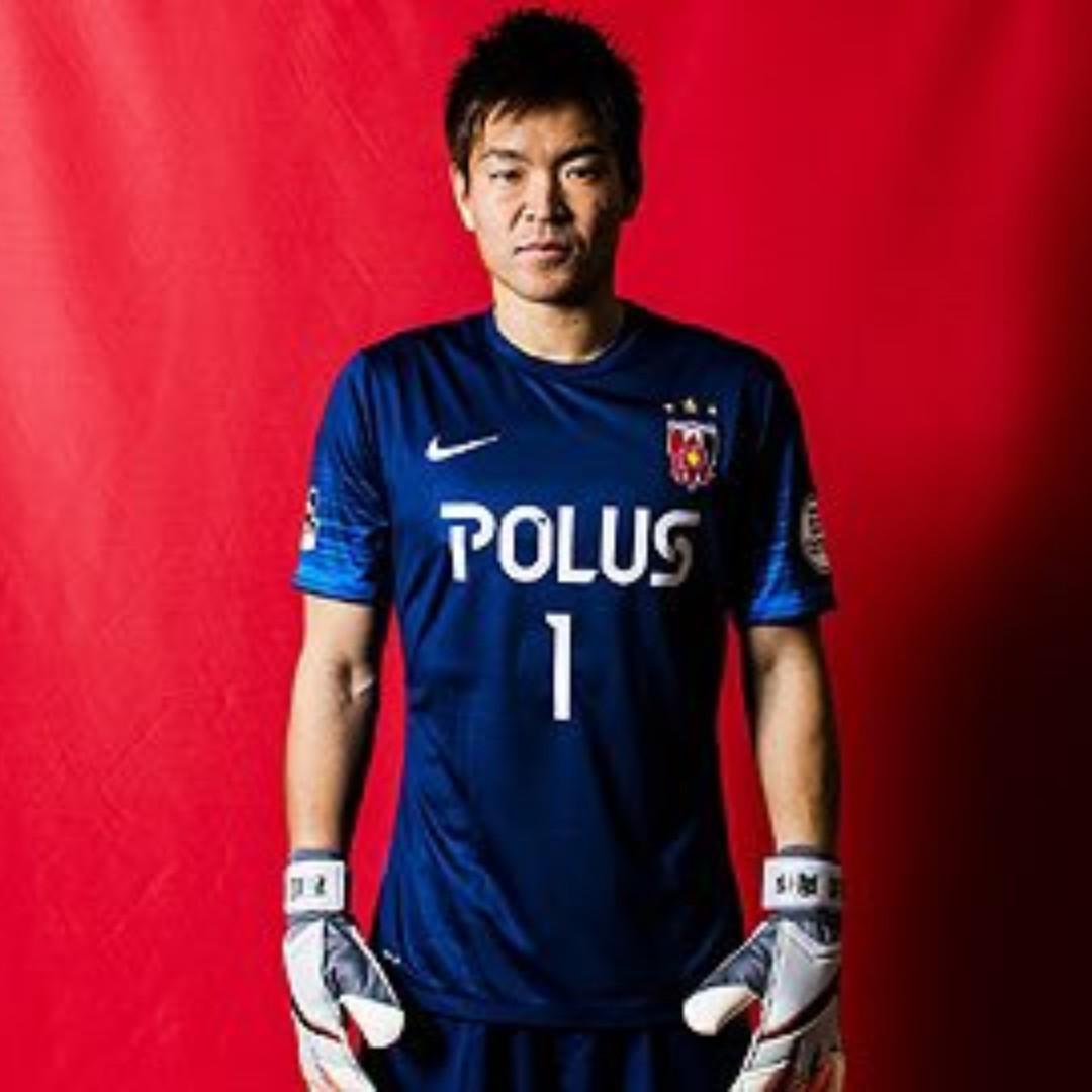 100 New 16 Urawa Red Diamonds 浦和紅鑽gk S 1 西川周作j League 波衫球衣龍門 運動產品 其他運動配件 Carousell