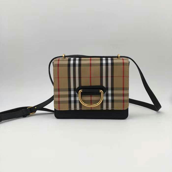 Auth Burberry mini bintage D ring bag Luxury Bags Wallets on Carousell
