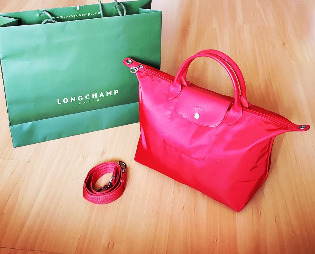 opera red longchamp Hi Tech Services