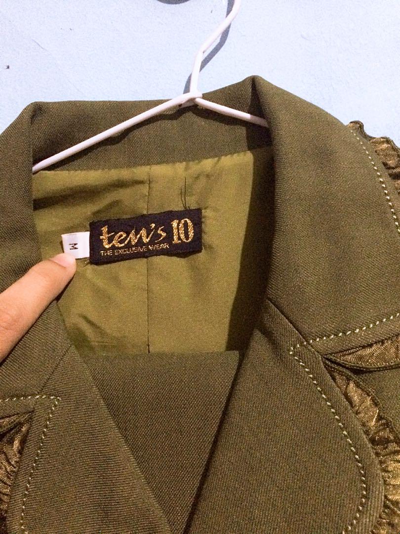 Blazer set hijau Pns, Fesyen Wanita, Pakaian Wanita di Carousell