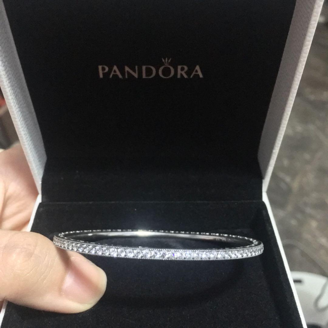 Twinkling forever bangle discount bracelet