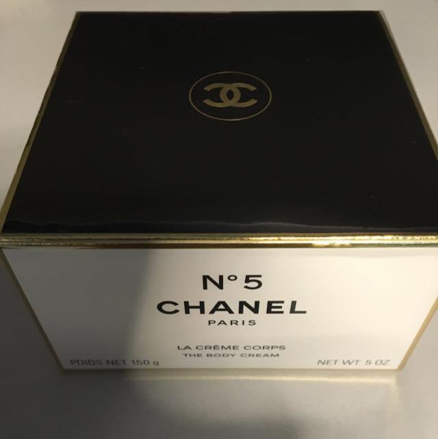 Chanel No 5 La Creme Corps The Body Cream 150g, Beauty & Personal Care, Bath & Body, Body