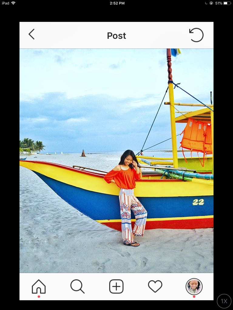 Cold shoulder top (Category: Sleeveless) located in Tuguegarao City. Submitted by dandanmd (Listing ID 185793762, Image 1). Description: .