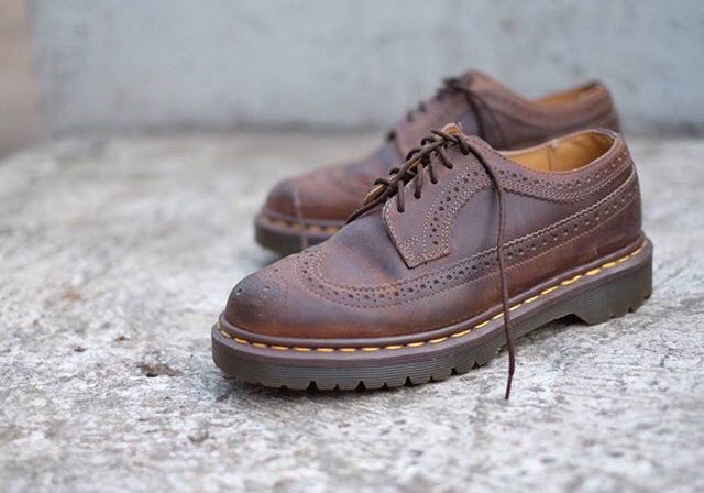 Dr martens 3989 brogues wingtip artec crazy horse army sole made