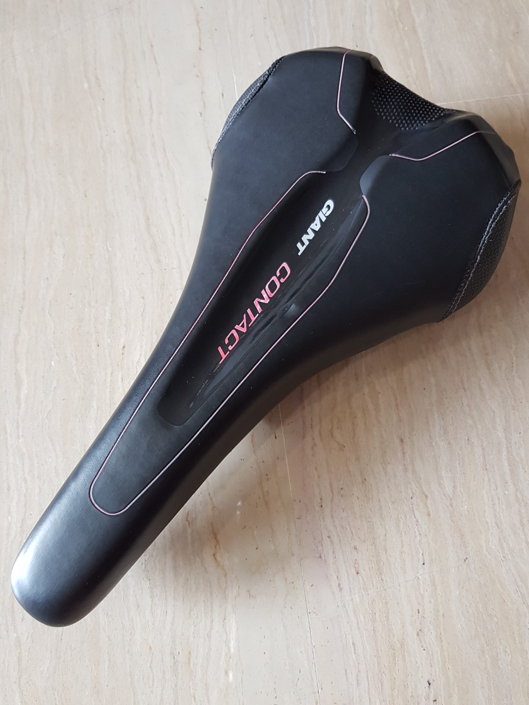 giant contact saddle