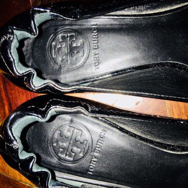 tory burch slippers price