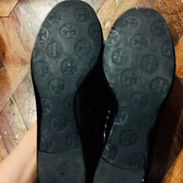 tory burch slippers price