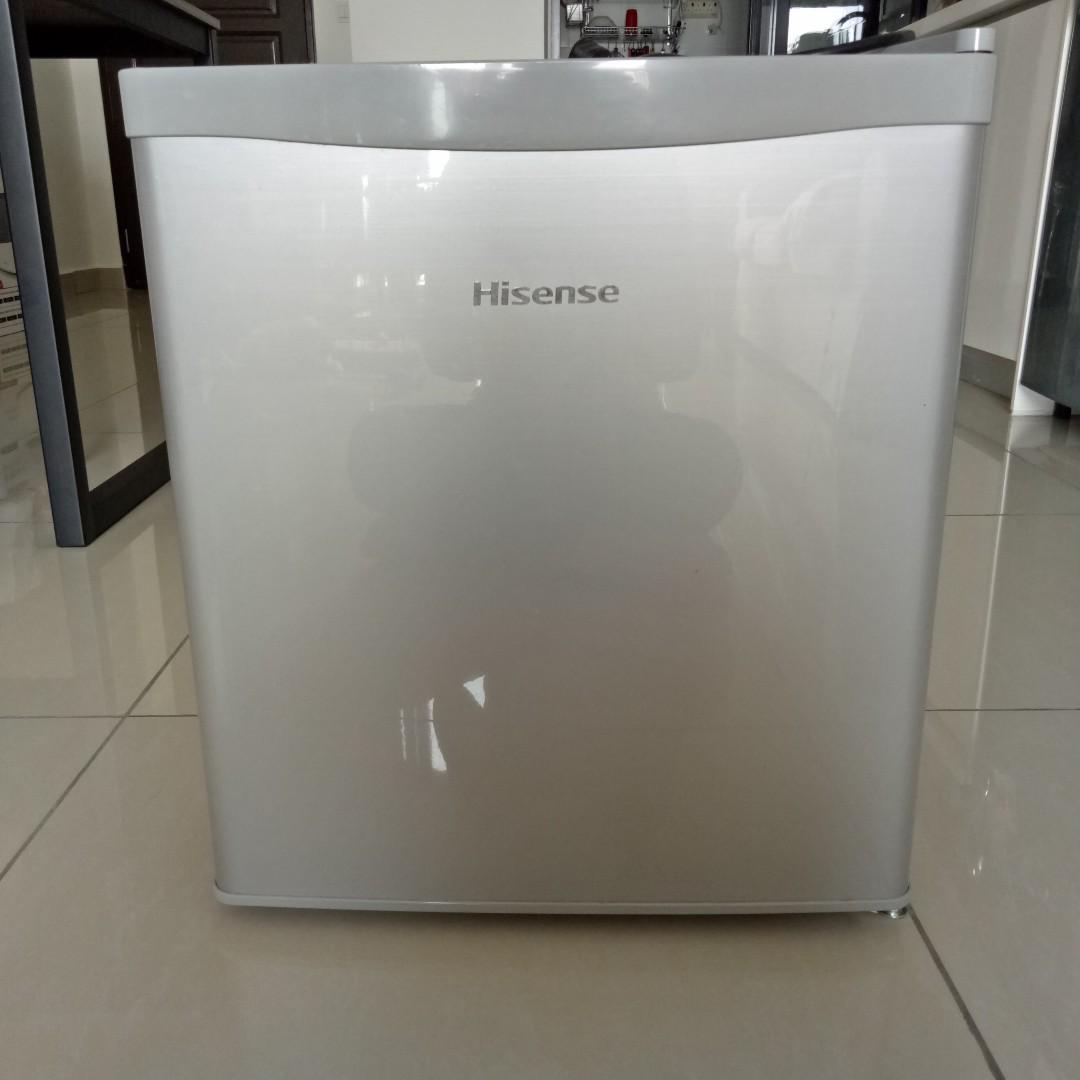 Hisense Mini Bar Fridge Secondhand