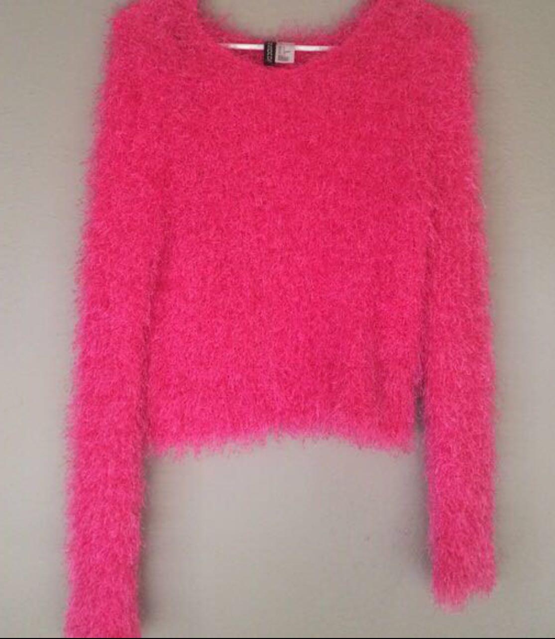 Pink fuzzy sweatshirt discount