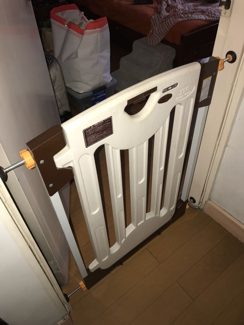 Jtc sales baby gate