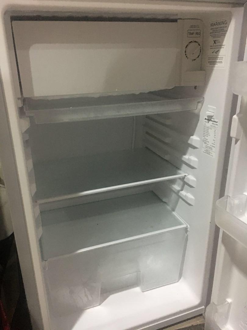 Kelvinator Personal Ref Kpr121mn For Sale Tv Home Appliances Kitchen Appliances Other Kitchen Appliances On Carousell