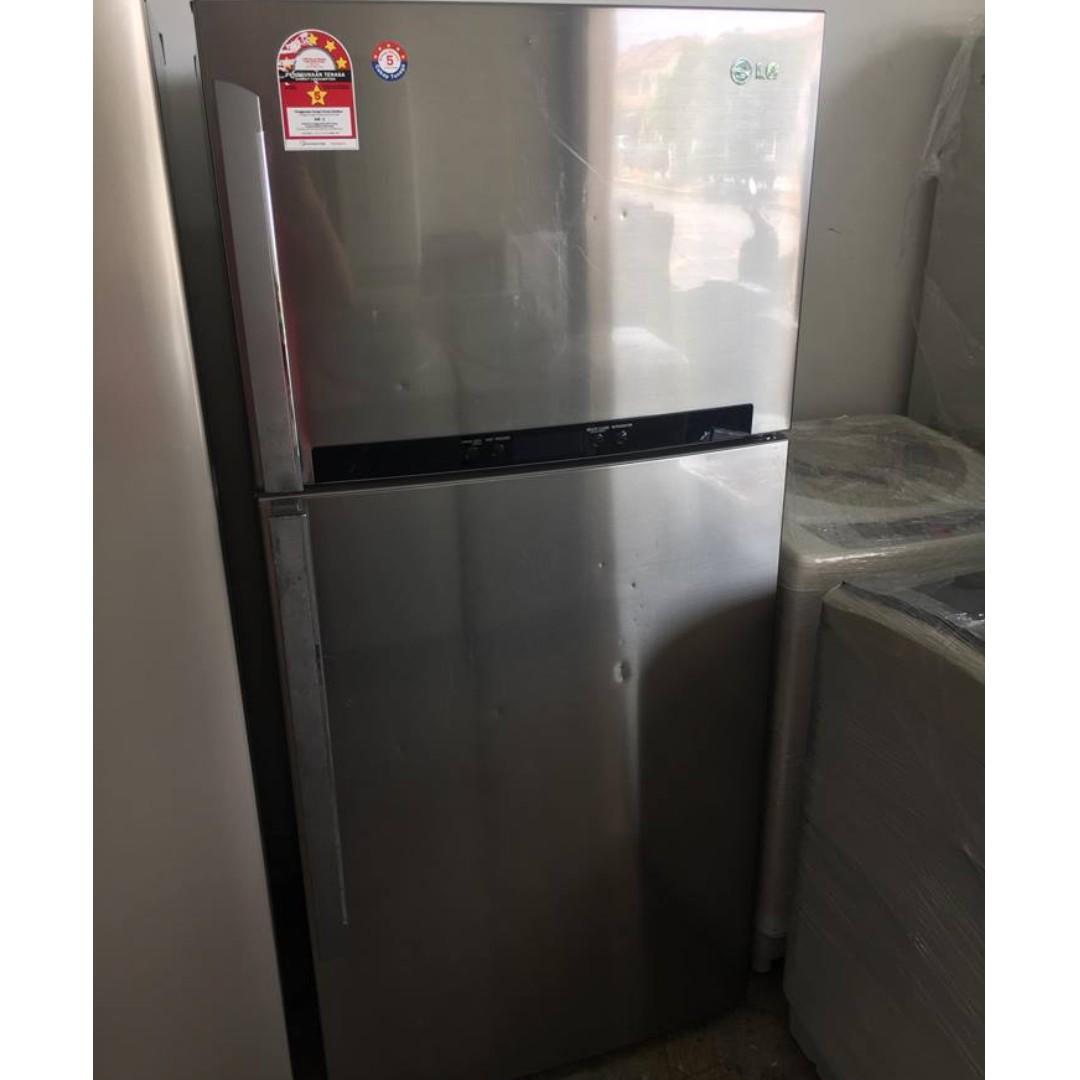 Lg Silver Fridge Peti Ais Recond 2door Kitchen Appliances On Carousell