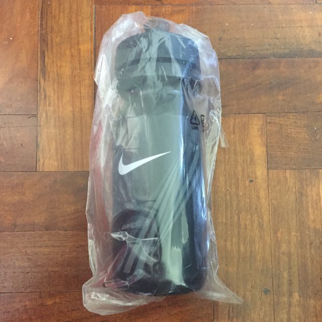 metal nike water bottle