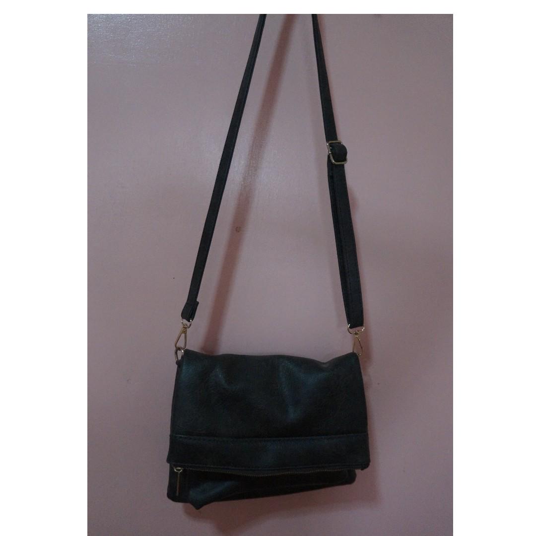 Parisian Sling Bag (Dark Gray), Women's Fashion, Bags & Wallets, Cross ...
