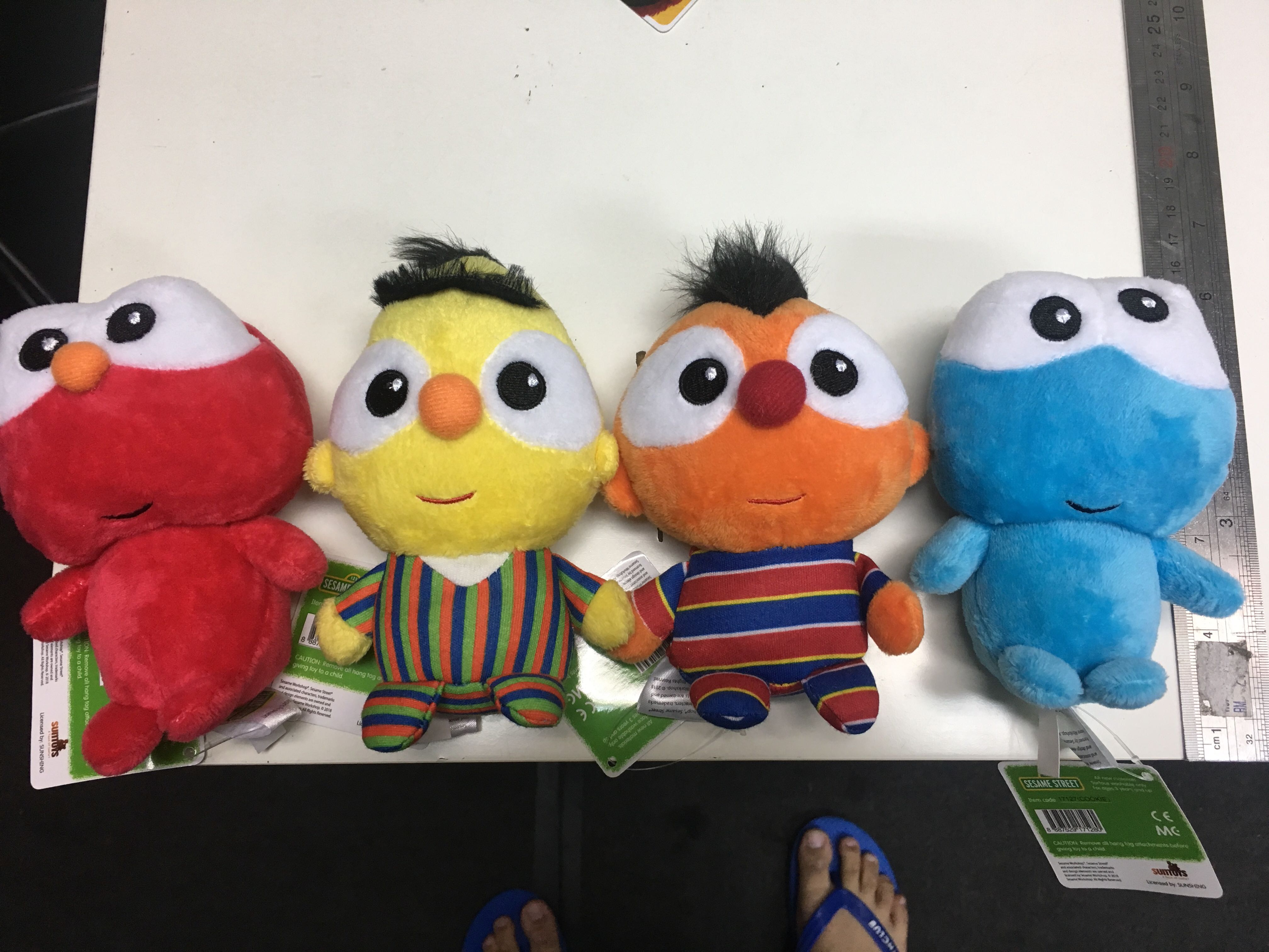 new elmo toys 2018