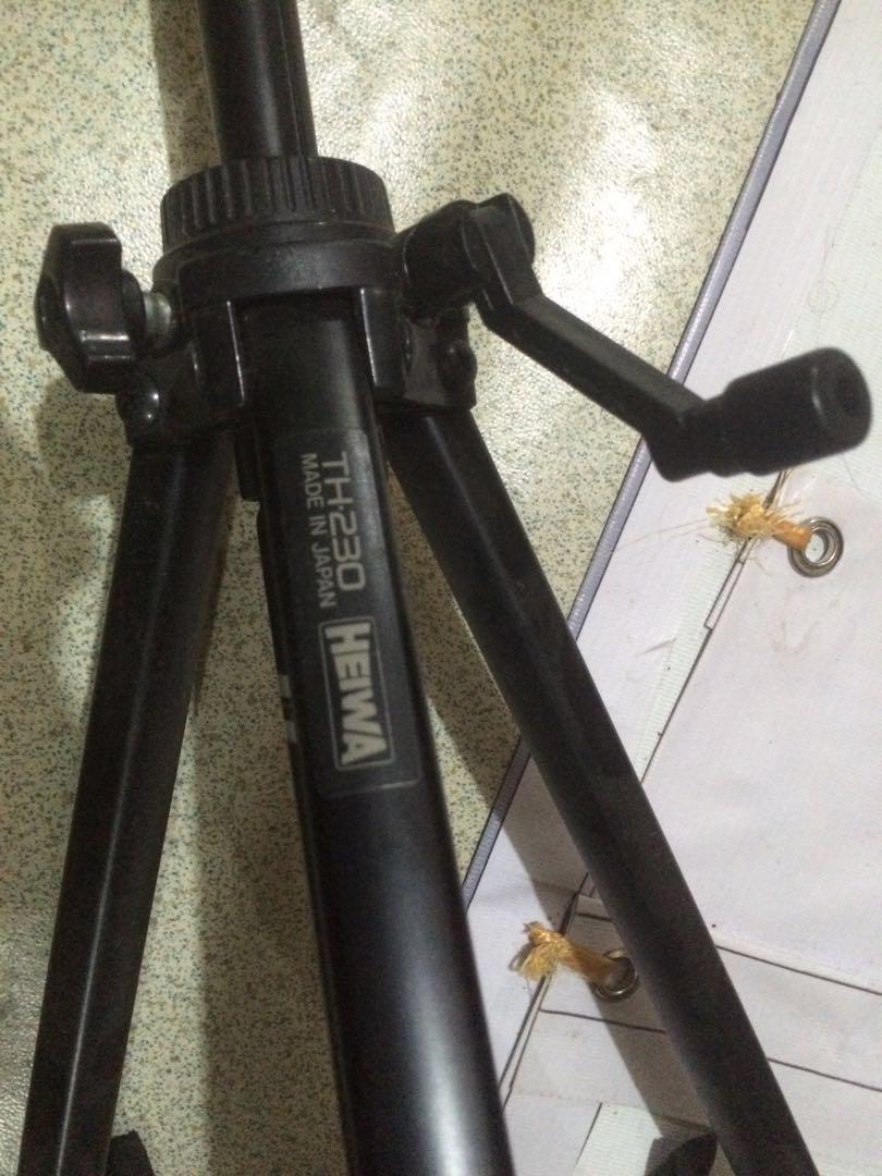 Tripod Kamera Heiwa made in japan, Fotografi di Carousell