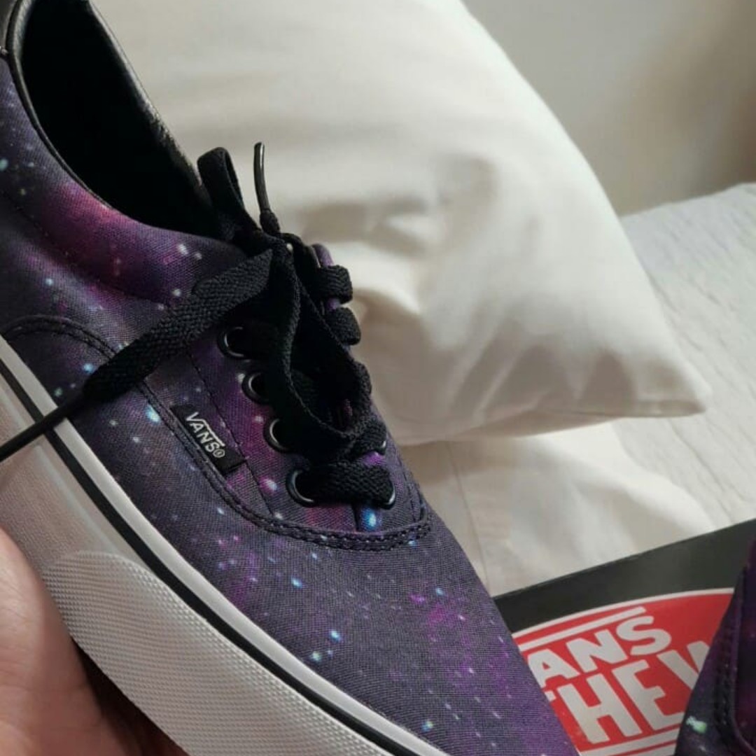 Vans top cosmic galaxy