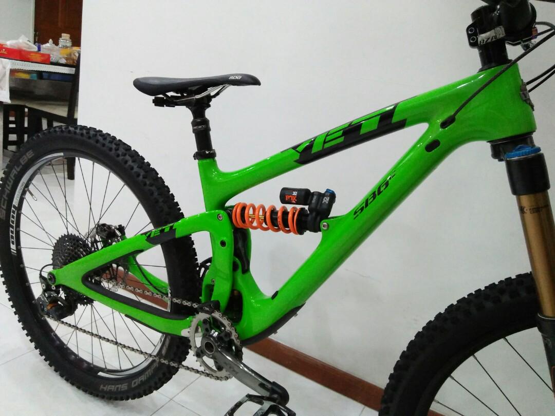 yeti sb6 bottom bracket