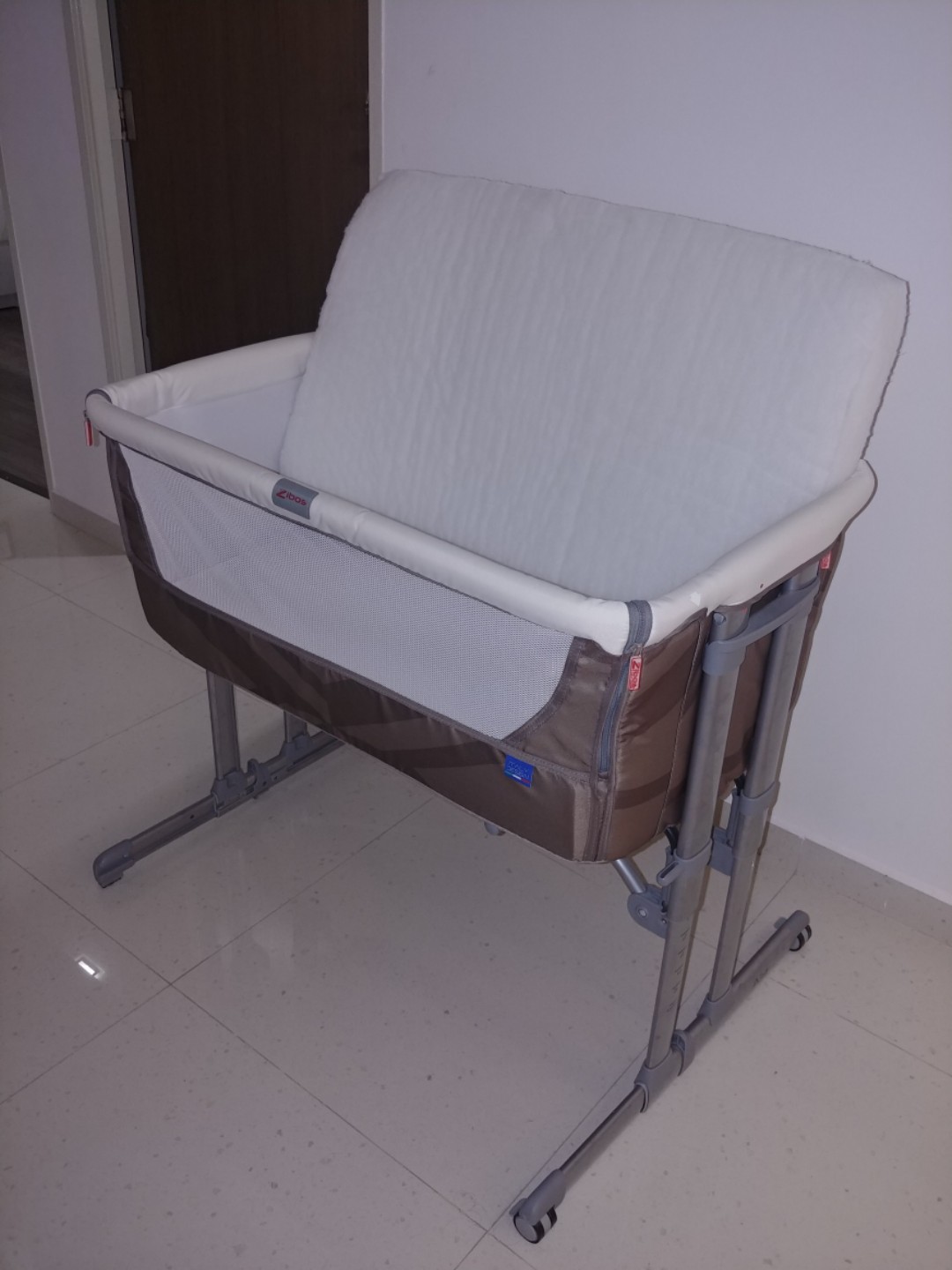 zibos bedside crib