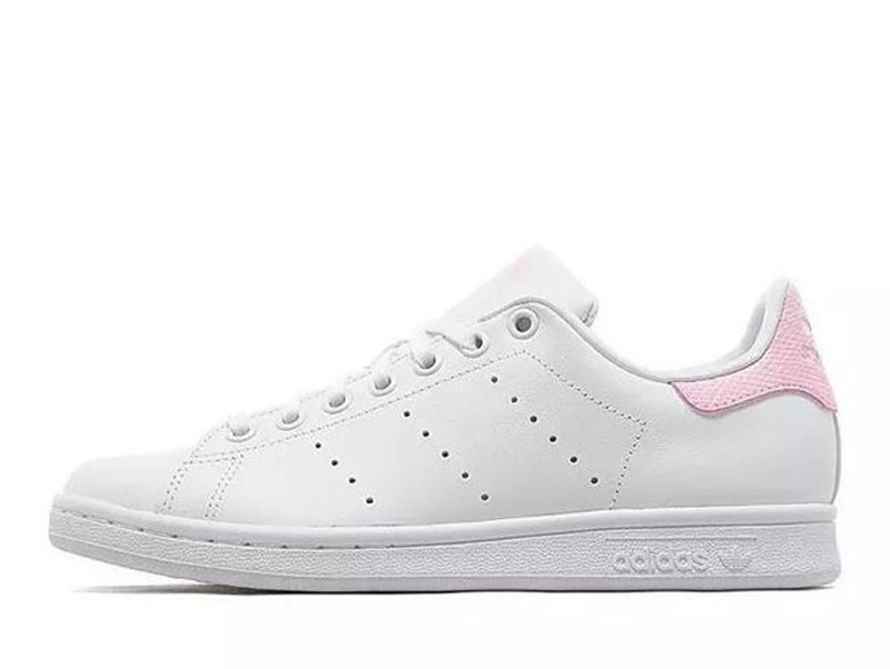 Adidas Stan Smith Baby Pink, Women's Fashion, Footwear, Sneakers Carousell